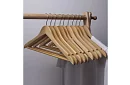 Drevené ramienka na odevy – sada 10 kusov