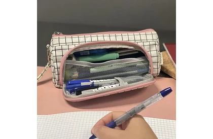 Školské puzdro - kárované puzdro