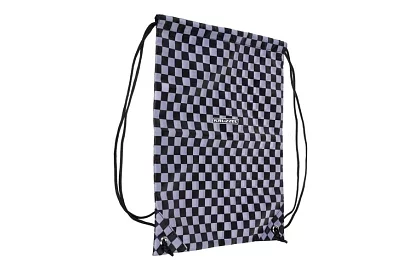 Batoh s kapacitou 22 litrov – šachovnica