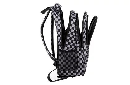 Batoh s kapacitou 22 litrov – šachovnica