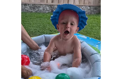 Strieška pre deti na umývanie hlavy