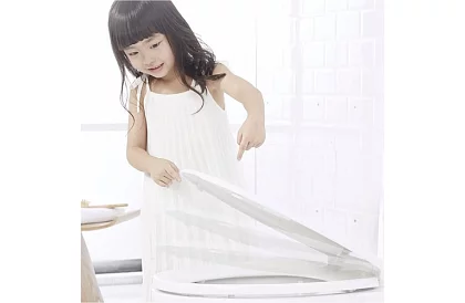 WC doska s pomalým sklápěním