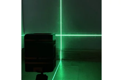 Laserová vodováha - nivelačný krížový laser