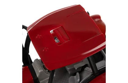 Veľký traktor s vlekom