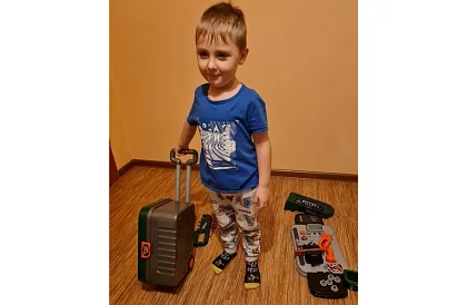 Detská dielňa stôl s náradím a kufríkom