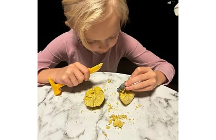 Dinozauří vajcia 12 kusov - malý archeológ