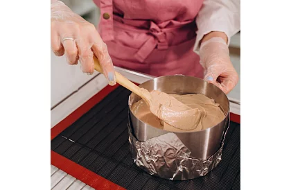 Nastaviteľná forma na tortu 16-30 cm – vysoká 15 cm