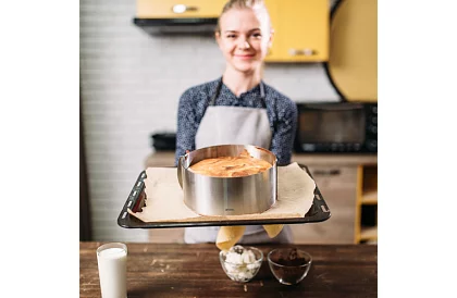 Nastaviteľná forma na tortu 16-30 cm – vysoká 15 cm