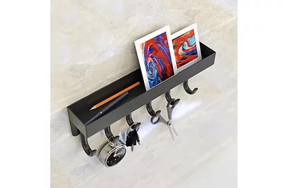 Nástenná magnetická polica s vešiakmi – 6 háčikov