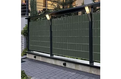 Stínící páska na plot zelená – panelová 450 g/m2 + klipy