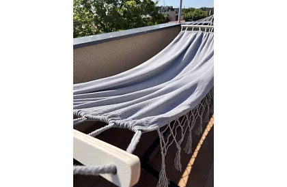 Záhradná hojdačka pre dve osoby – nosnosť 250 kg