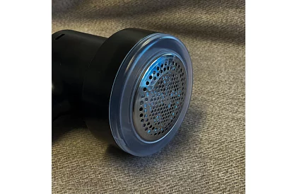 Strojček na odstránenie žmolkov - 3 rýchlosti + 4 nadstavce