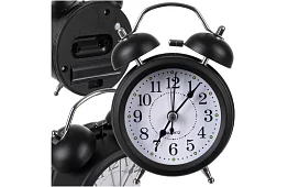 Retro budík s LED podsvietením