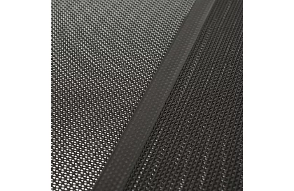 Vyvýšený krytý pelíšok pre psov