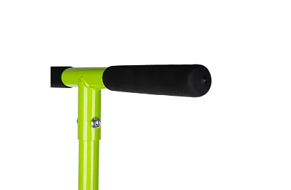 Záhradný ručný kultivátor - kyprič pôdy