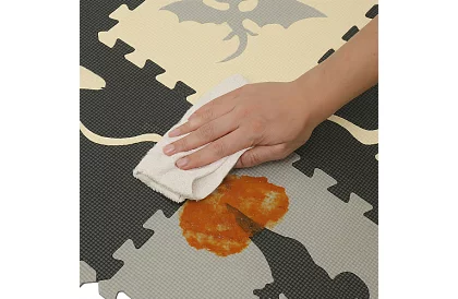 Pěnová puzzle skládací podložka - 106 × 106 cm