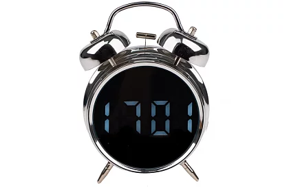 LCD budík v retro dizajne