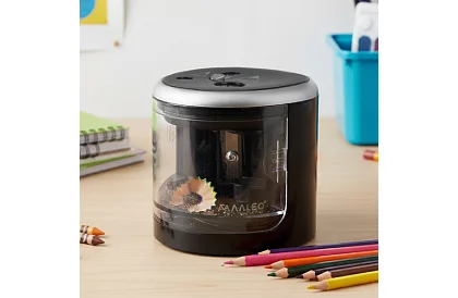 Elektrické orezávátko so dvoma otvormi a zásobníkom