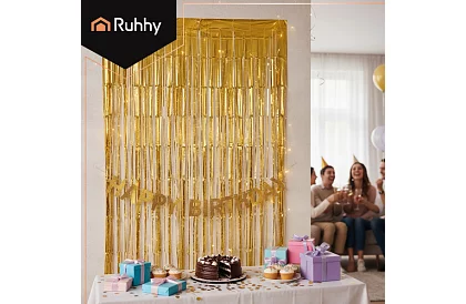 Dekoratívna zlatá samolepiaca záclona 100 × 200 cm – párty záclona
