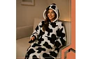Oversize teplá dlhá mikina – čiernobiely cow design