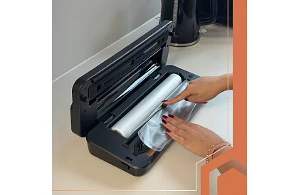 Vakuová zváračka fólií s hmotnosťou – 80 kPa, 110 W + príslušenstvo