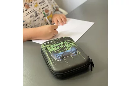 Školský peračník – puzdro PLAY s 3D grafikou