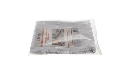 Ubrus so snehovými vločkami 180 x 140 cm – bielostrieborný