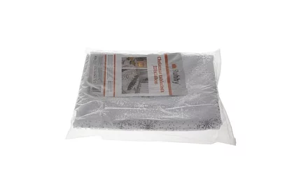 Ubrus so snehovými vločkami 220 x 140 cm – bielostrieborný