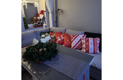 Dekoratívny poťah na vankúš 40x40 cm – 4 kusy šťastné a veselé vianoce