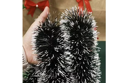 Dlhý vianočný reťaz – bielo-zelená girlanda 6 metrov