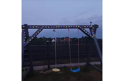 Dekoratívny vonkajší solárny reťazec Balls – 7 metrov, multicolor