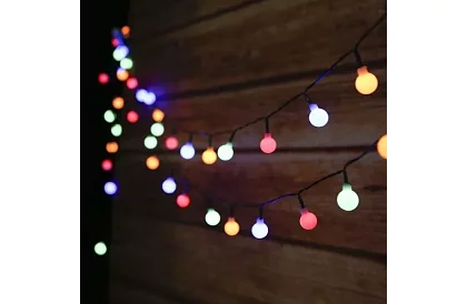 Dekoratívny vonkajší solárny reťazec Balls – 7 metrov, multicolor