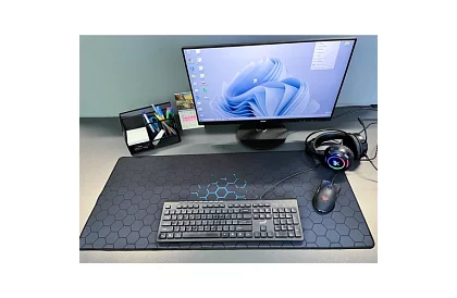 Veľká podložka pod myš a klávesnicu – 90 x 40 cm