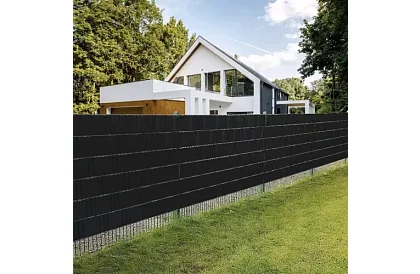 Stínící páska na plot čierna – panelová 450 g/m2 + klipy