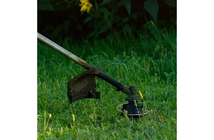 Žacia struna do krovinorezu 2,4 mm x 100 m - zosilnená, krútená