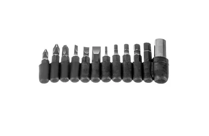 Multifunkčné kliešte – nástroj 13v1 + 11 bitov