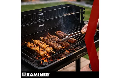 Záhradný gril na drevené uhlie s horným roštom na grilovanie