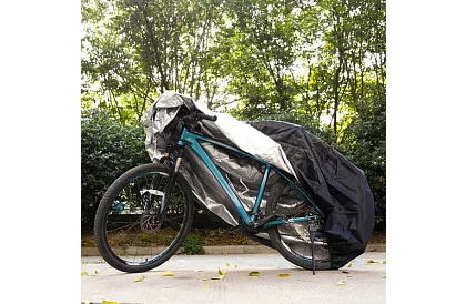 Plachta na motorku a kolo – univerzálny ochranný obal