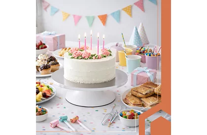 Otočný kovový stojan  - tanier na torty 30 cm