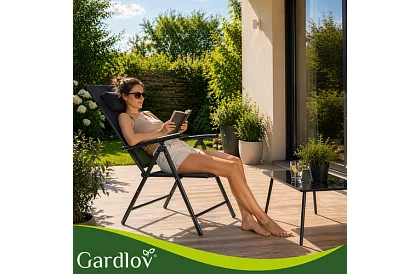 Skladacie čierne záhradné stoličky s podrúčkami a opierkou – 2 kusy