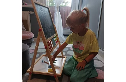 Obojstranná drevená tabuľa pre deti 6v1 + príslušenstvo