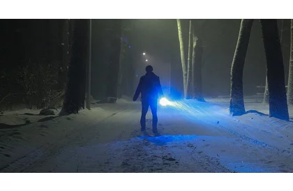 CREE LED T6 baterka – nabíjacia taktická svietidlo s USB nabíjaním