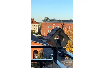 Drevené DIY kŕmidlo pre vtáky na montáž a maľovanie
