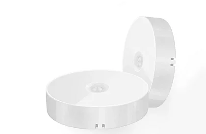 LED bezdrôtové interiérové svetlo so senzorom pohybu