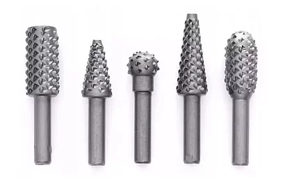 Súprava rotačných pilníkov na opracovanie dreva