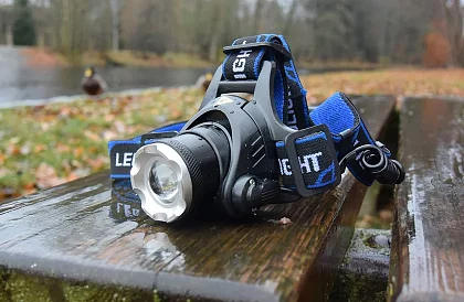LED vodeodolná čelovka TA 309A - Zoom a dosvit až 500 metrov