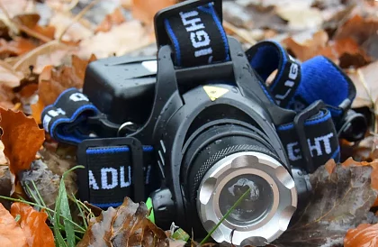 LED vodeodolná čelovka TA 309A - Zoom a dosvit až 500 metrov