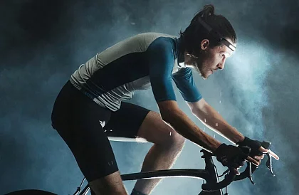 Univerzálna dobíjacia COB LED čelovka HeadLamp – 2 kusy