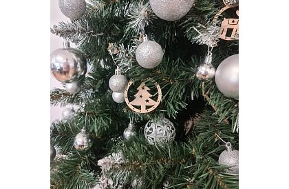 Drevené vianočné ozdoby – sada 10 kusov s povrázkom