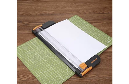 Rezačka na papier – gilotína/trimer
